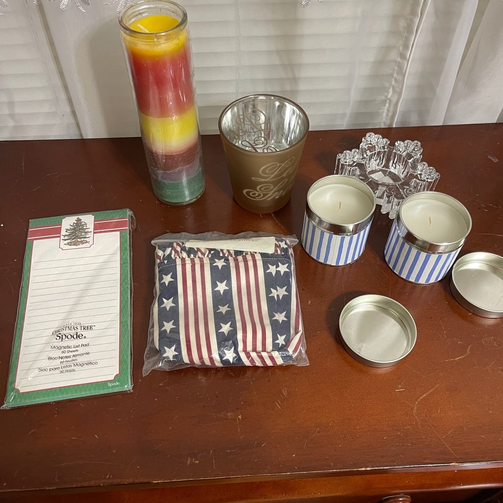 Lots 3 candles, one holder candle, Magnetic List Pad, Votive glass, spangles